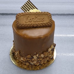 Lotus Cake